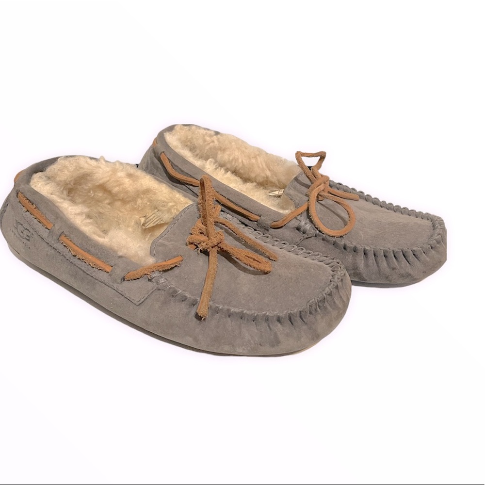 Ugg Bella 11 Ugg plush lined Moccasin slipper - Picture 2 of 6